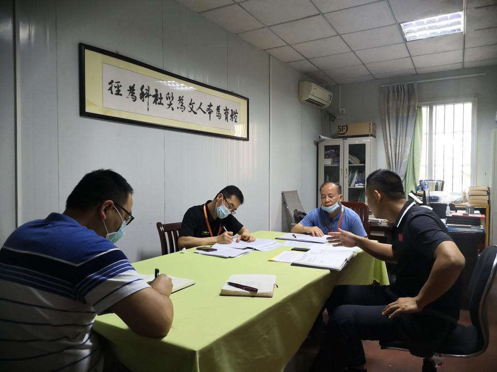 覃杨彬副校长调研体育经济管理学院毕业生就业创业工作