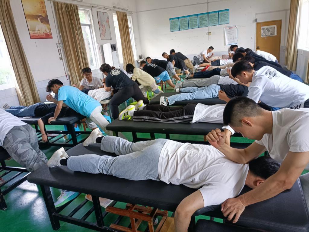 推拿按摩室-广西体育高等专科学校-运动科学与健康学院