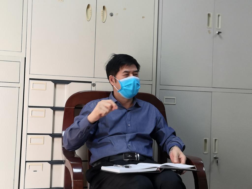 胡校长提出建议和要求