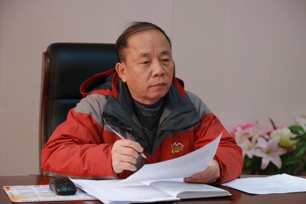 副校长覃杨彬教授参加会议并提出新学期教学工作要求 副校长覃杨彬教授参加会议并提出新学期教学工作要求