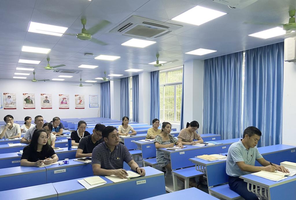 主题党日活动学习现场