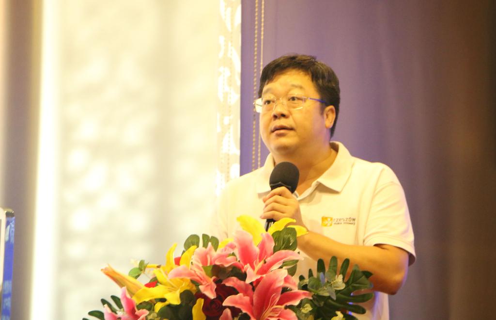 朱胜勇副书记为新闻发布会致辞